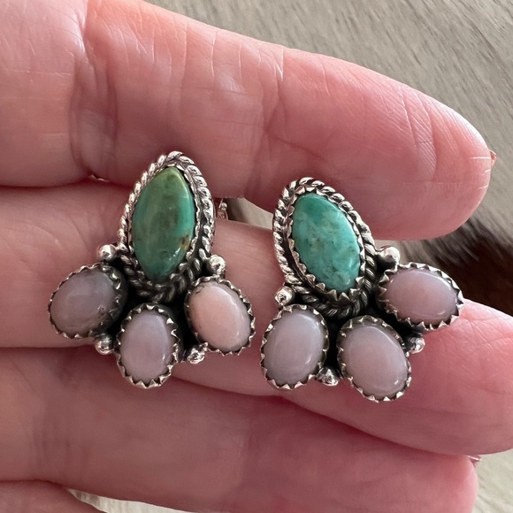 ❤️ Emerald Valley Turquoise & Pink Opal Navajo Style Sterling Cluster Earrings - Picture 12 of 16